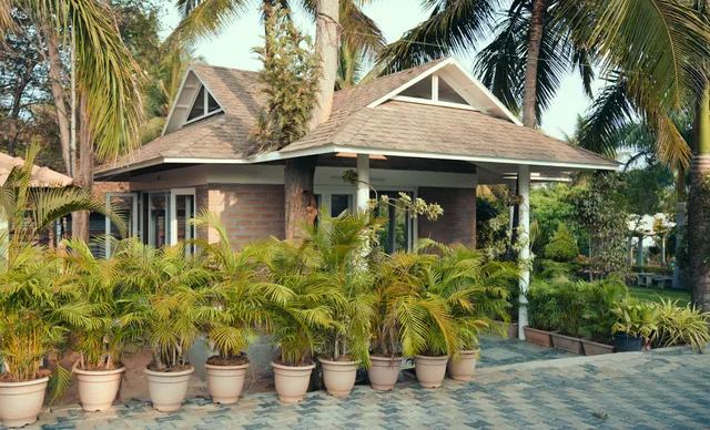 Gubbi Goodu Veg Resort