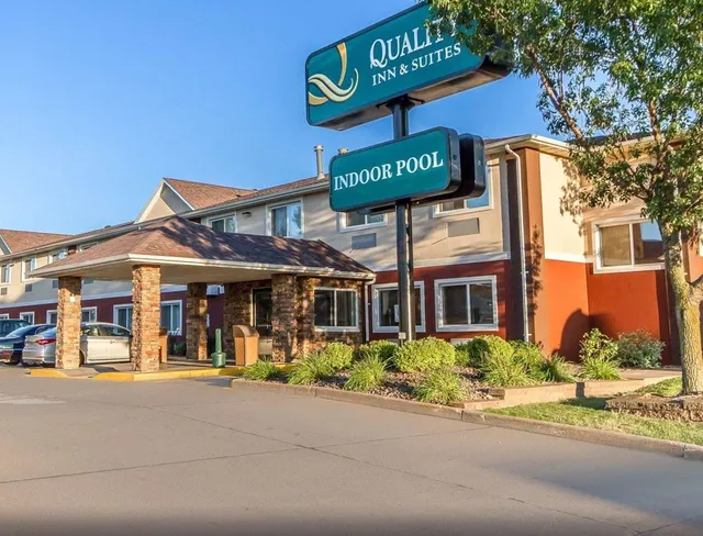 Quality Inn & Suites Eau Claire