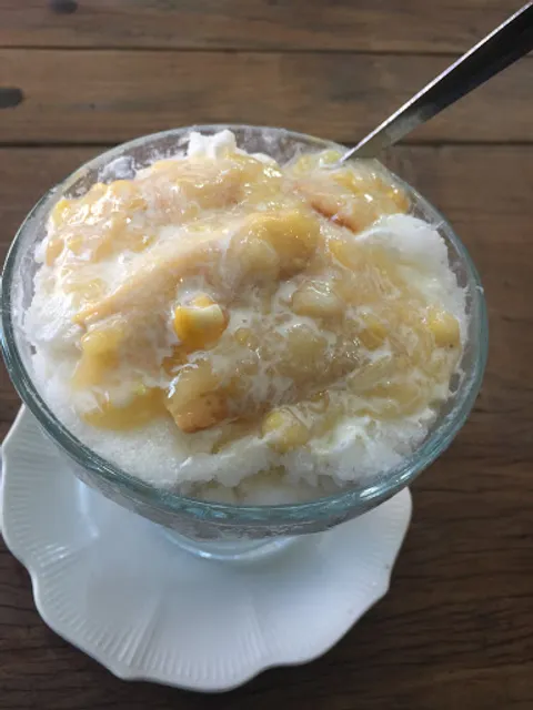 Halo-Halo sa Carwash