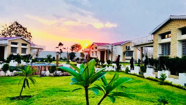 Royal Karhandla Resort-Karhandla Gate, Nagpur