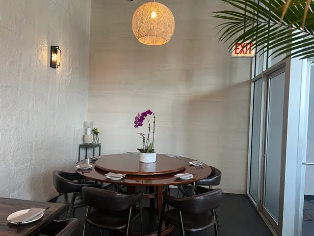 Nine Garden 玖记小馆