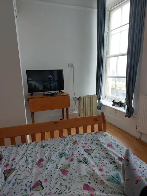 Brynawel Guest House. Aberystwyth Castle rooms