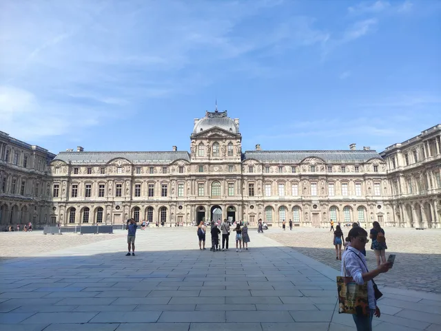 Musée du Louvre - Galerie des Antiquités