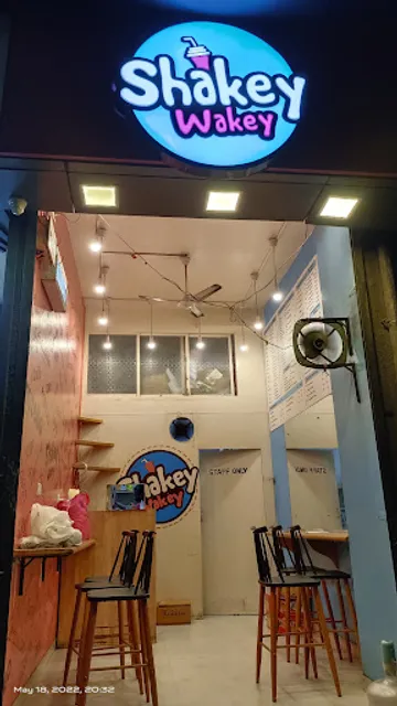 Shakey Wakey
