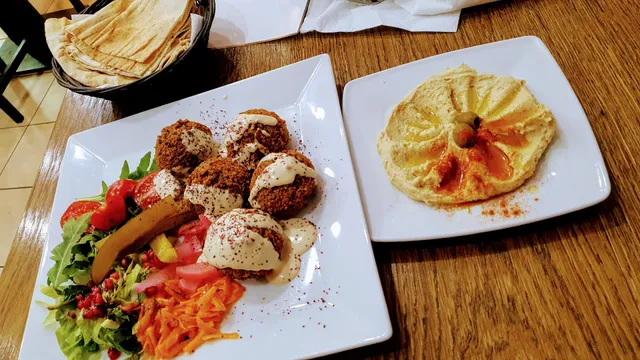 Sham Falafel kuchnia syryjska