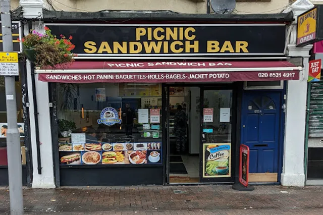 Picnic Sandwich Bar