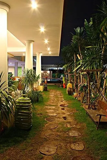 Smile Hua Hin Resort