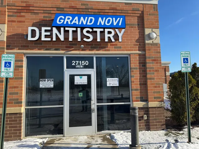 Grand Novi Dentistry | Teeth Whitening, Cosmetic Dentist, Root Canal Treatment & Gum Procedures and Cleaning in Novi