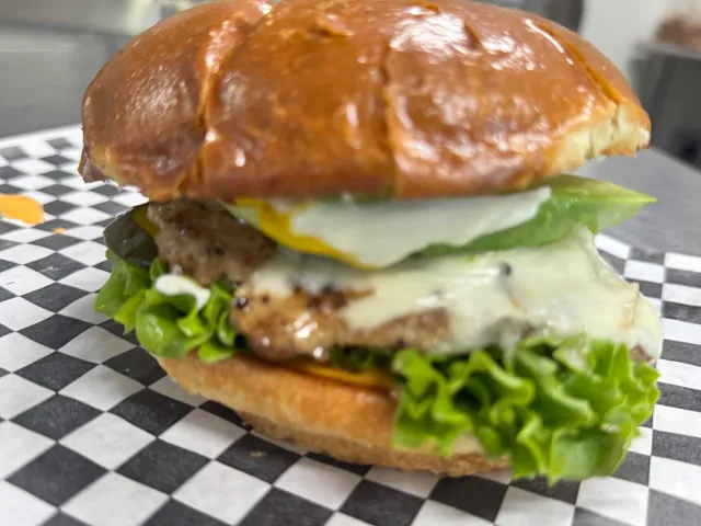 OMG Burgers and More