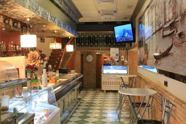 Cafetería Heladería Maluis