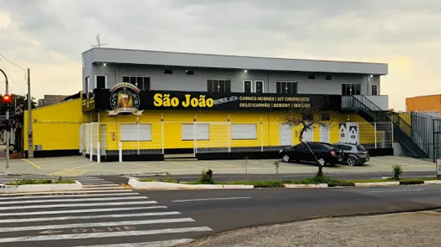 São João Express Boutique De Carnes & Bebidas.
