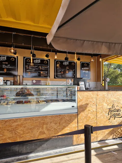 LES TONTONS PAPAS - Lac de Clarens