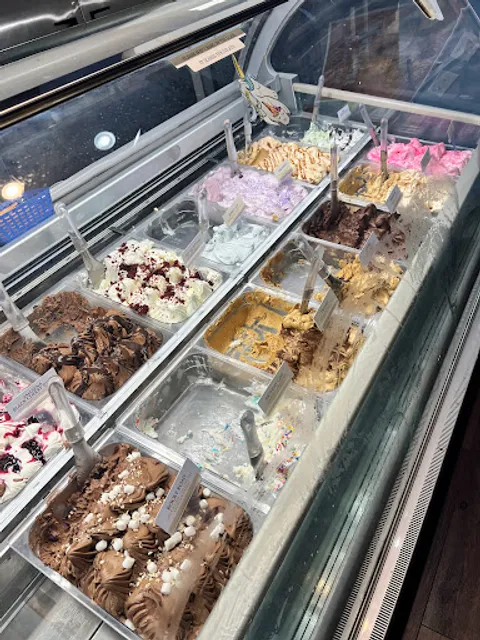 Paciugo Gelato Cafe