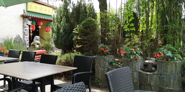 China Haus Berlin Thi Nguyen