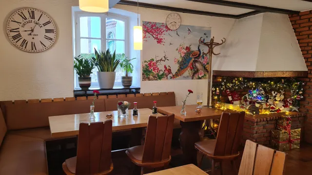 Mr. Pham Alt-Güdingen Restaurant