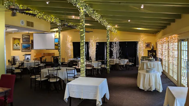 Chez Zee American Bistro