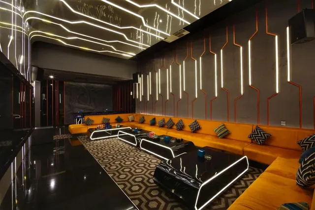 Platinum Executive Club