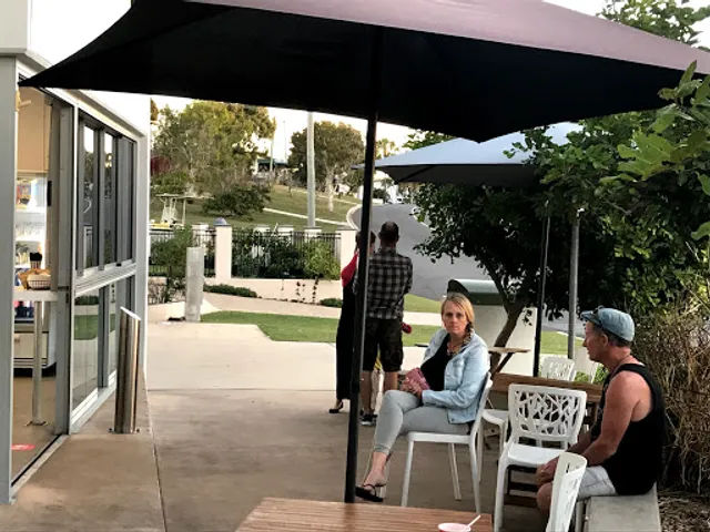 Tannum Beach Fish & Chips