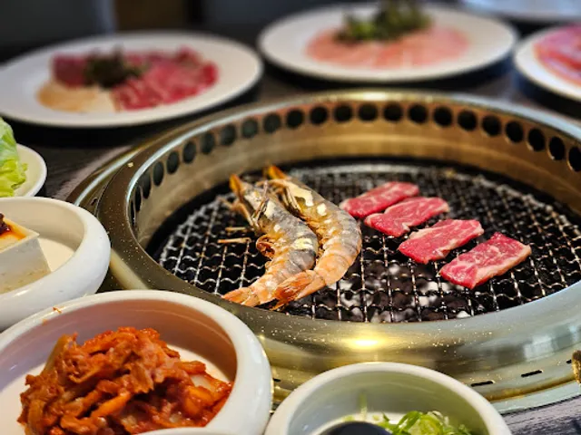 屋馬燒肉 園邸店