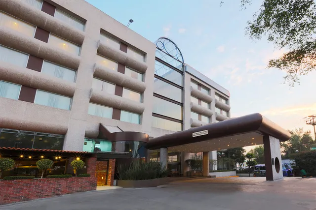 Krystal Urban Aeropuerto Ciudad de México