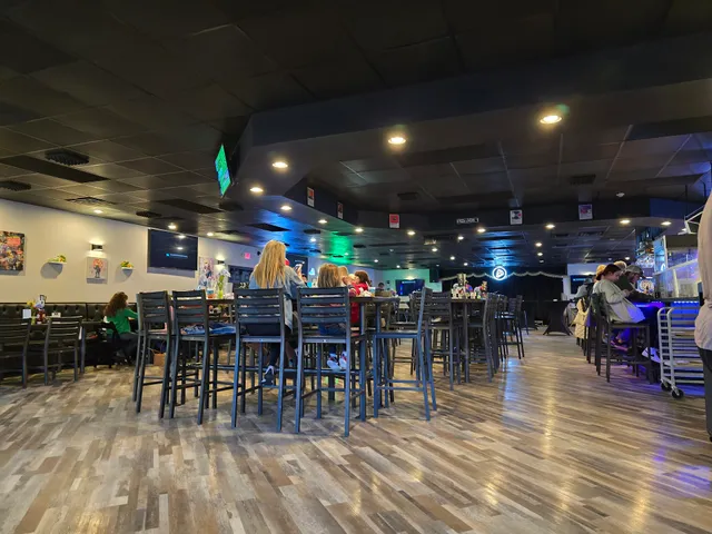 The Lounge - Pizzeria, Tap House & Cocktail Bar