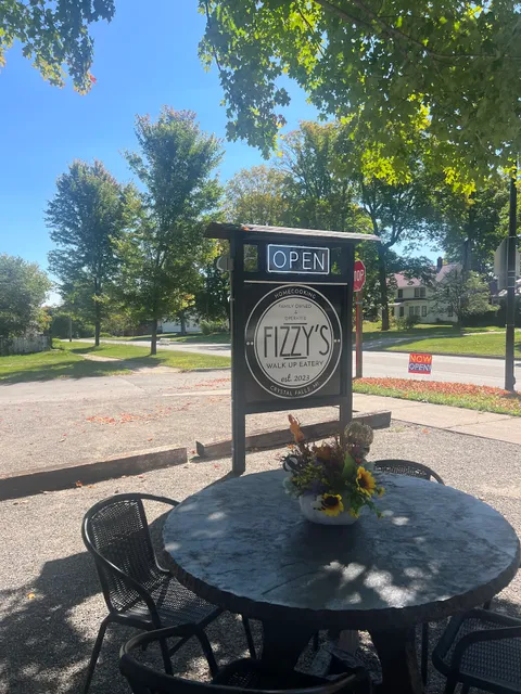 Fizzy's Walk-Up Eatery & Catering