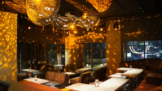 ROOF TOP RESTAURANT & MUSIC BAR SOAK