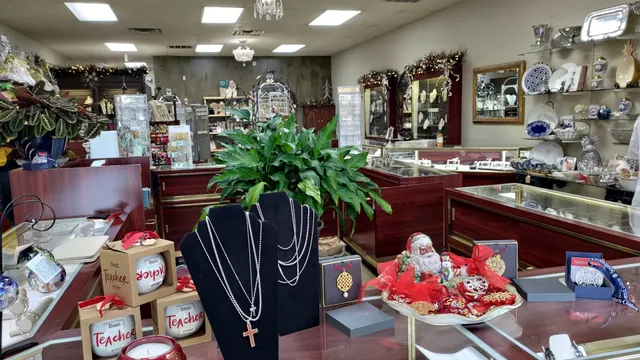 Julie's Jewels & Gifts Inc