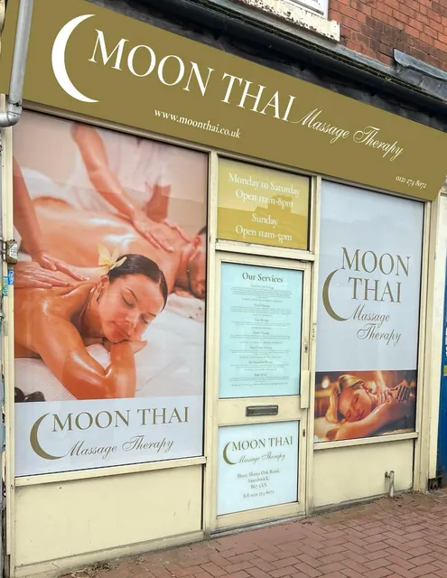 Moon Thai