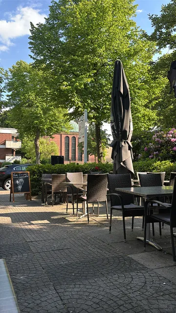 Restaurant Mestolo - Italy & Sri Lanka Food