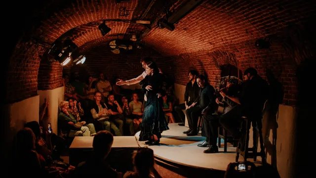 Flamenco Essential Flamenco Show