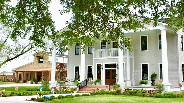 Kim's Home and Garden, Inc.