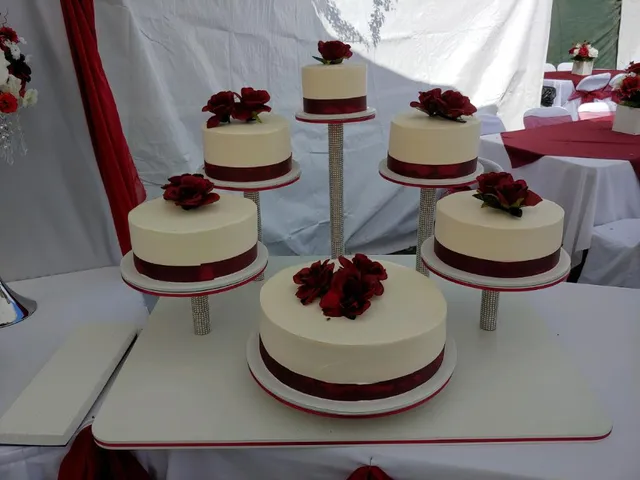 La Casa Del Pueblo Market