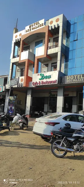 Collection O Hotel Dev Palace