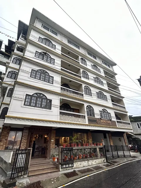 Denzong Shangrila Lords Inn Gangtok