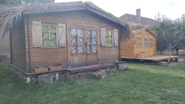 Edelweiss guesthouse, glamping and camping