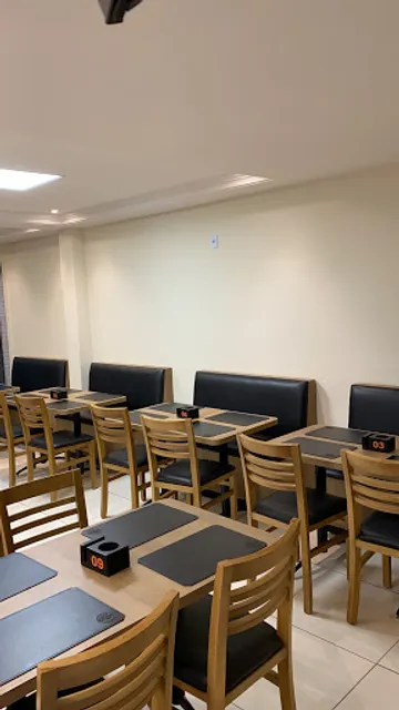 Dom Carloni - Pizzas, Esfihas e Porções