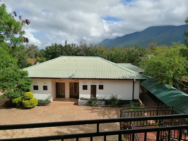 Mwanga Lodge and Campsite