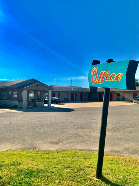 Trend Motel & RV Park