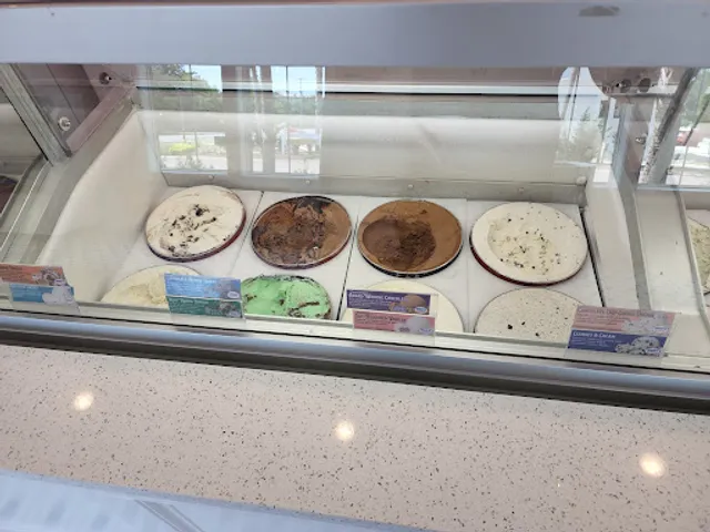 Ice Cream Shoppe at 30A