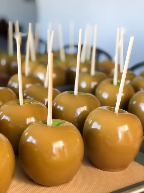 Audrina's Caramel Apples