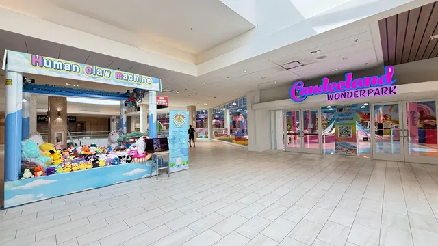 HumanClawMachine- Hahaplace LLC