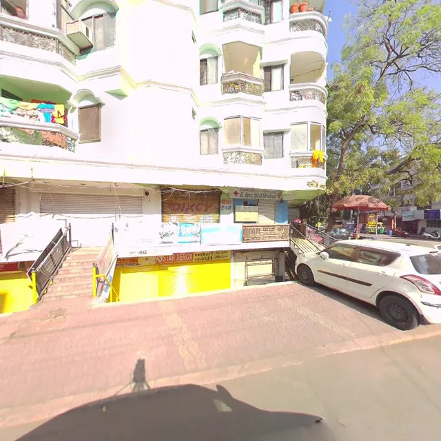 Chick-N-Serve Anand Bazaar - Best Fried Chicken in Indore.