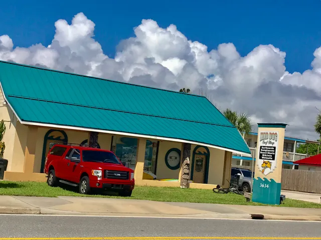 Mad Dog Surf Shop