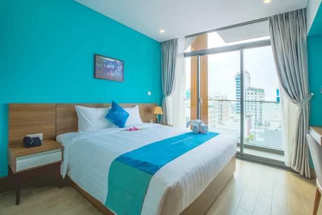 Sandy Hotel & Apartment