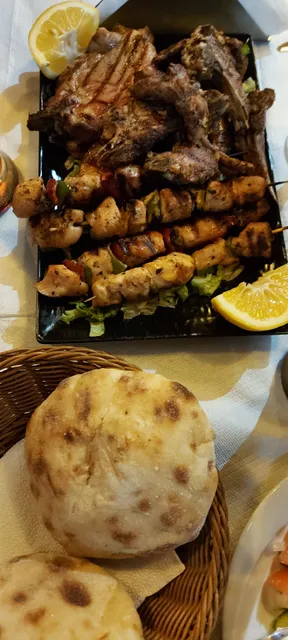 Byrekë & Pica GASHI