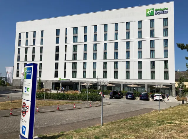 Holiday Inn Express Wiesbaden by IHG
