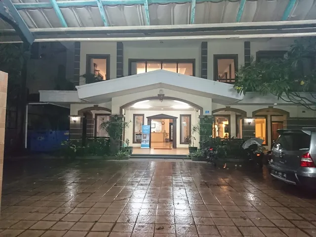 Airy Gubeng Sumatra 89 Surabaya