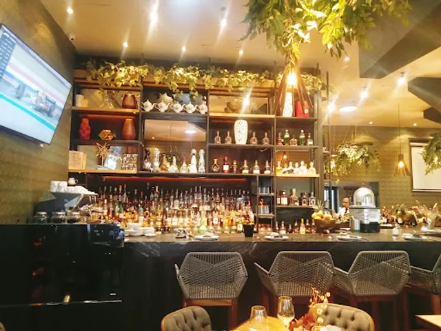 Porter Steakhouse & Seafood