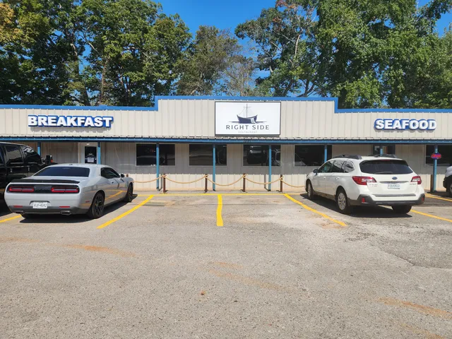 Right Side Restaurant